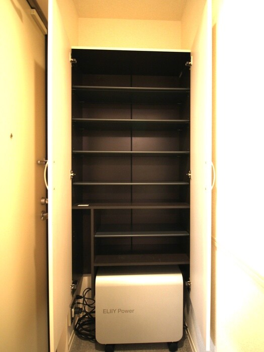 物件内観写真15　(靴箱)