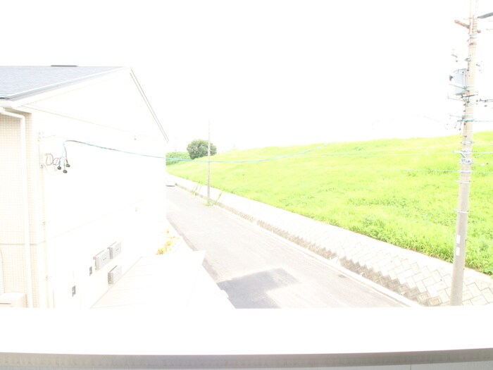 物件内観写真20　(室内からの展望)