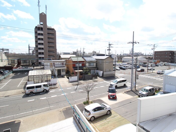 物件内観写真20　(室内からの展望)