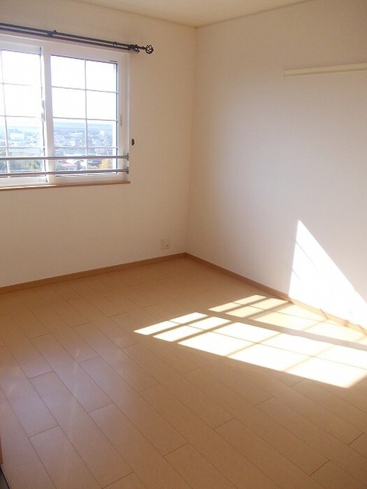 物件内観写真11　(居室)