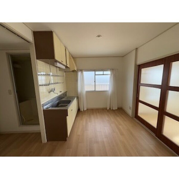 物件内観写真4　(キッチン)