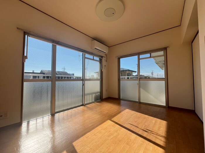 物件内観写真7　(居室)