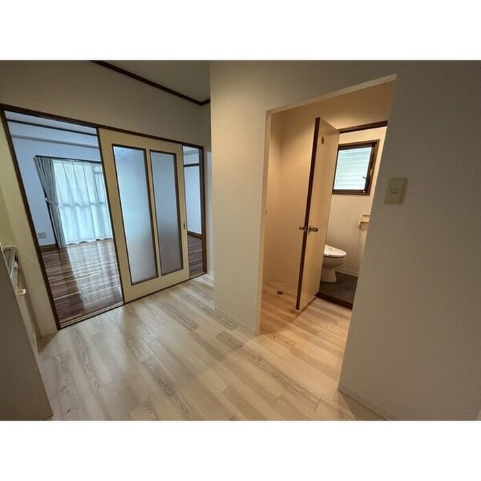 物件内観写真11　(居室)