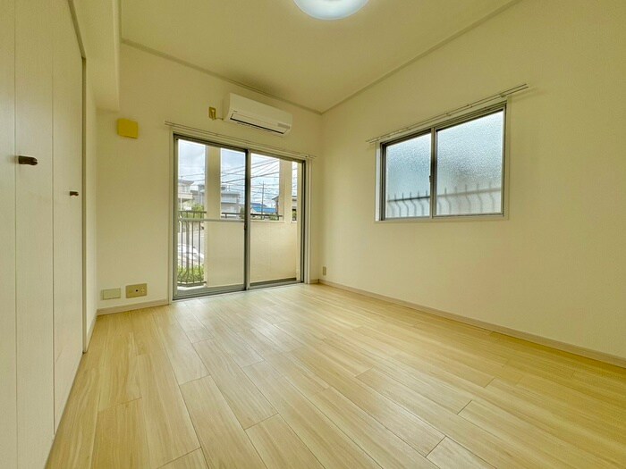 物件内観写真21　(居室)