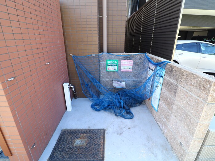 物件外観写真6　(建物設備)