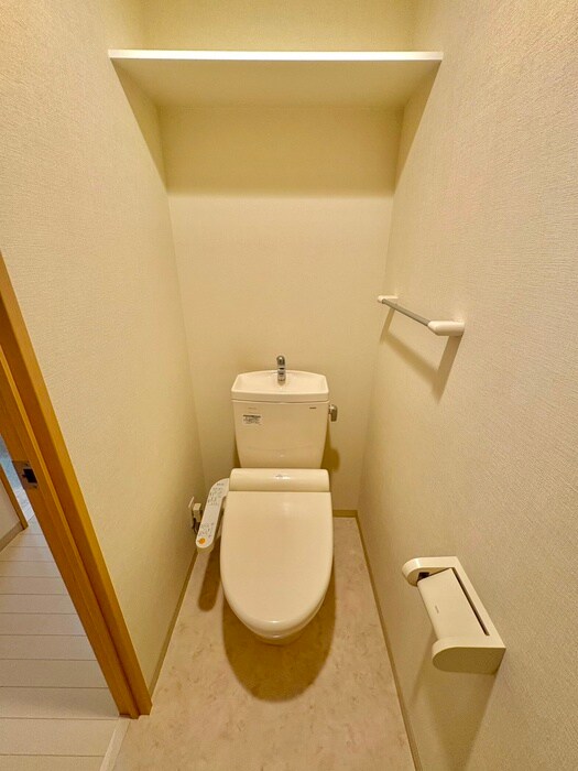 物件内観写真12　(トイレ)