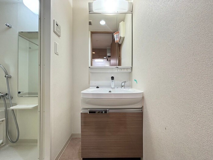 物件内観写真10　(洗面)