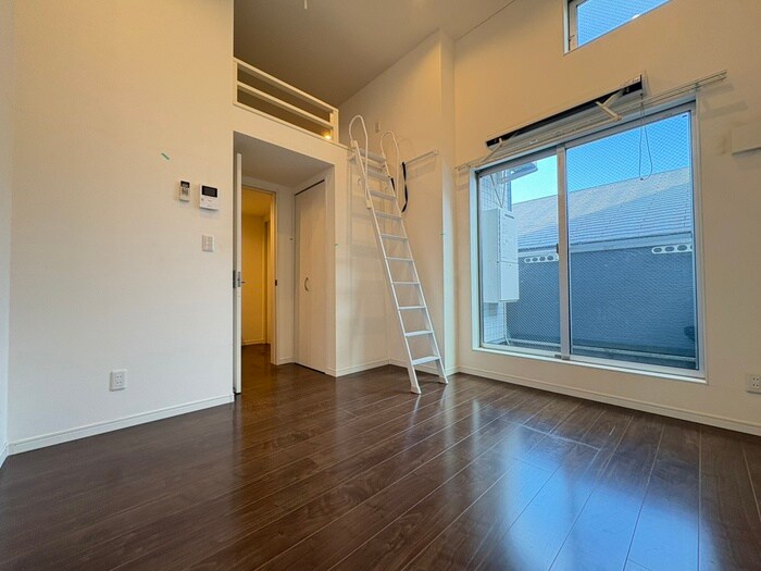 物件内観写真8　(居室)