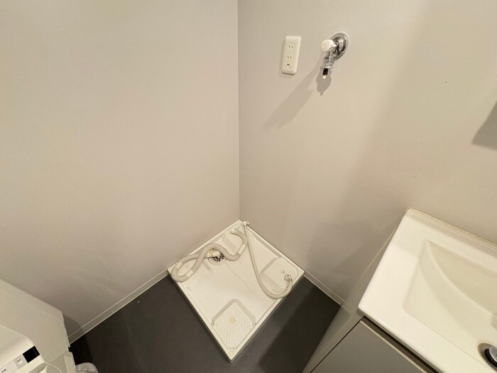 物件内観写真19　(洗濯機置場)