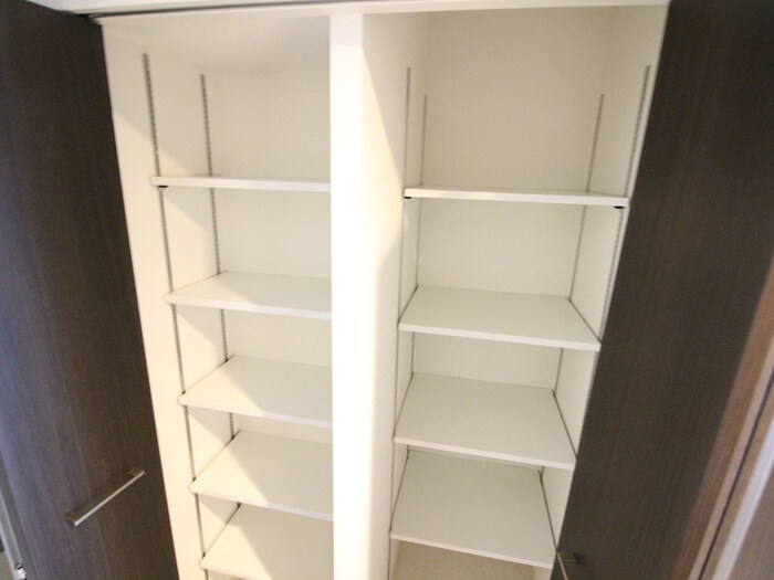 物件内観写真16　(靴箱)