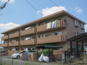 サンハイツ如意申外観写真