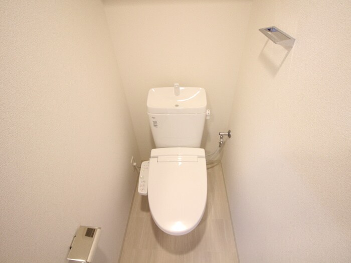 物件内観写真12　(トイレ)