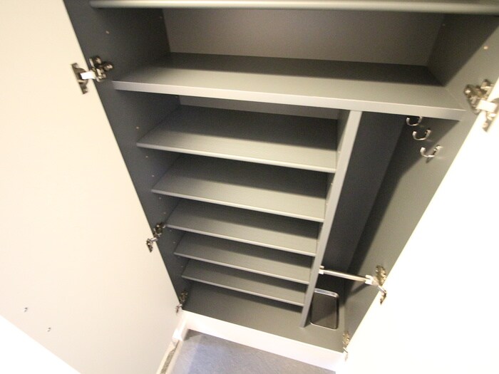 物件内観写真15　(靴箱)