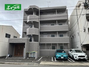 サニーハイツ新瑞橋外観写真