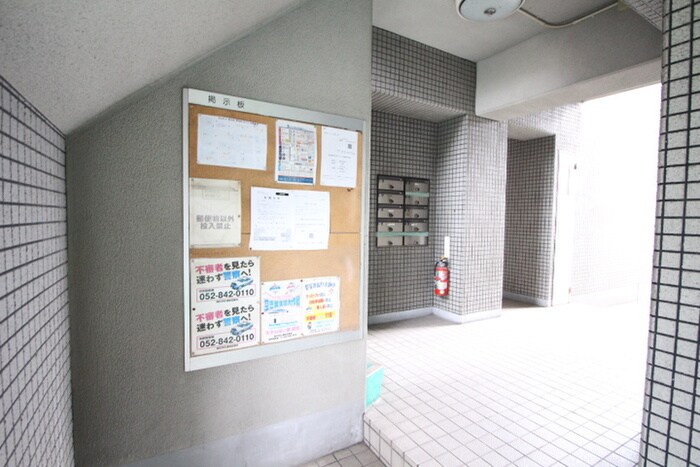 物件外観写真6　(建物設備)