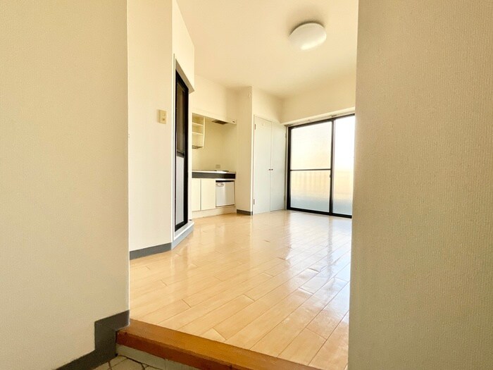 物件内観写真20　(廊下)