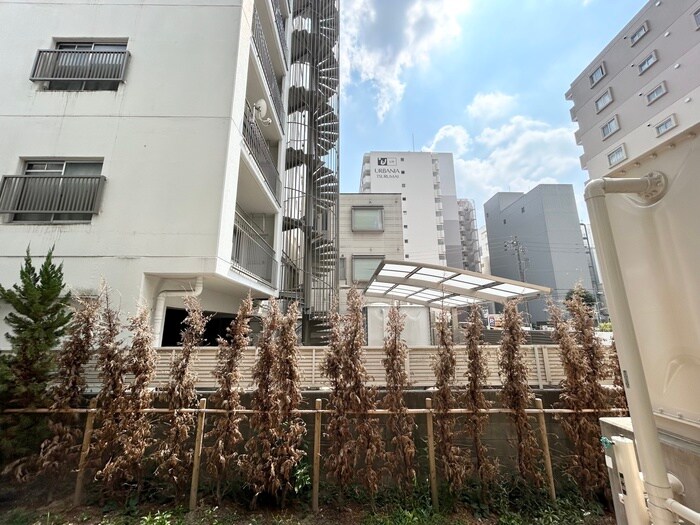 物件内観写真15　(室内からの展望)