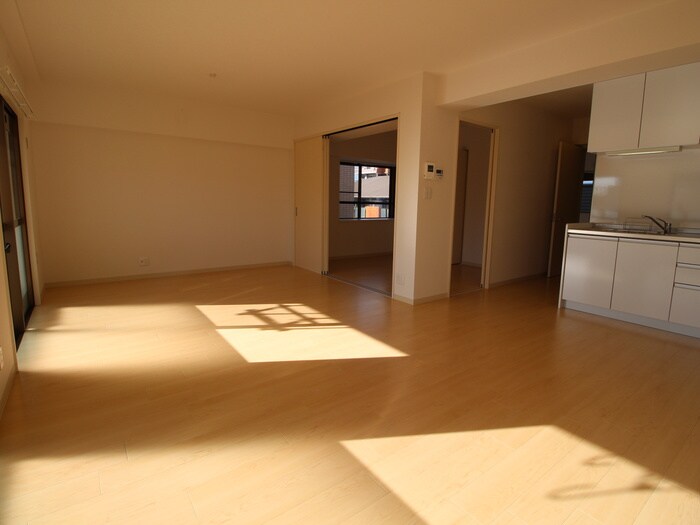 物件内観写真8　(居室)