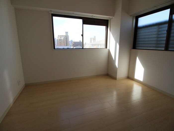 物件内観写真11　(居室)