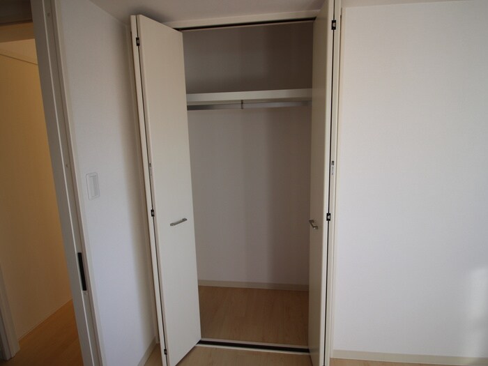 物件内観写真12　(収納)