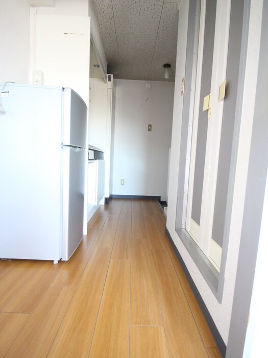 物件内観写真22　(廊下)