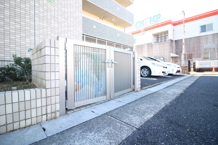 物件外観写真4　(建物設備)