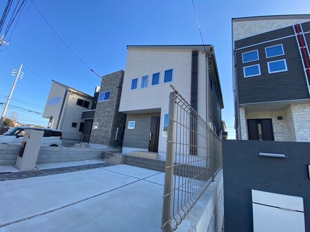 ﾘｰﾌﾞﾙﾌｧｲﾝ尾張旭市東本地ケ原町2外観写真