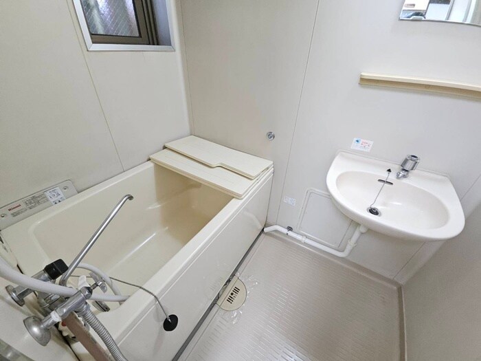 物件内観写真11　(バス／シャワールーム等)