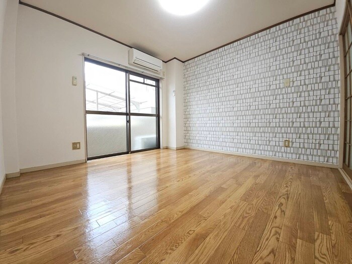 物件内観写真16　(居室)