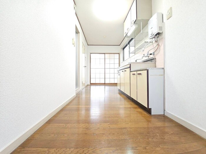 物件内観写真22　(廊下)