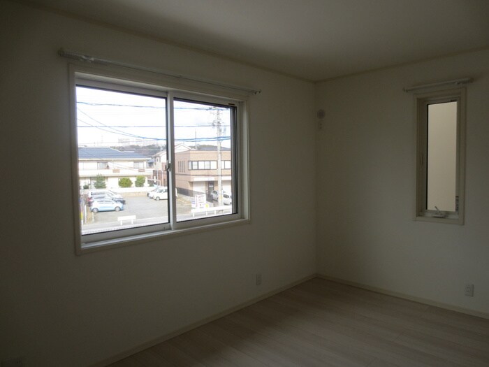 物件内観写真15　(居室)