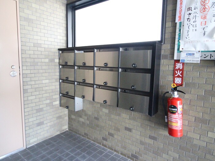 物件外観写真4　(建物設備)