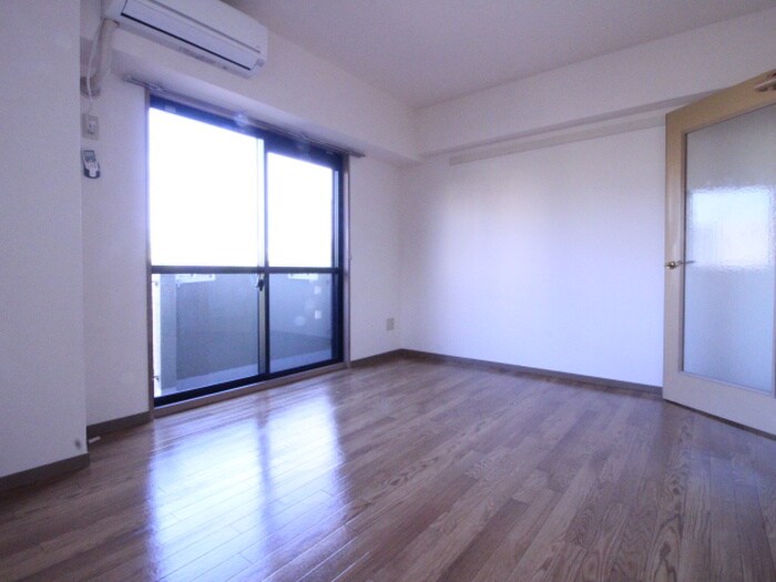 物件内観写真13　(居室)