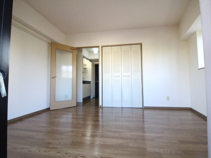 物件内観写真14　(居室)