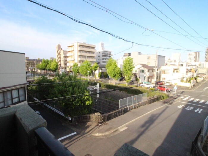 物件内観写真15　(室内からの展望)