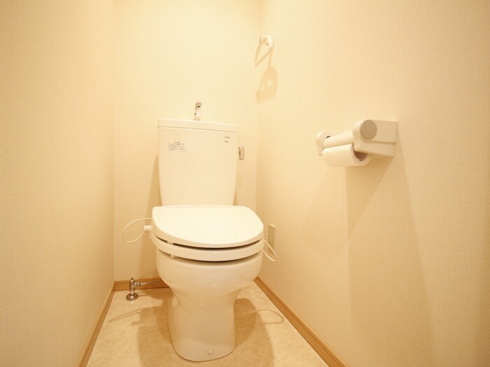 物件内観写真14　(トイレ)