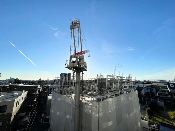 物件内観写真15　(室内からの展望)