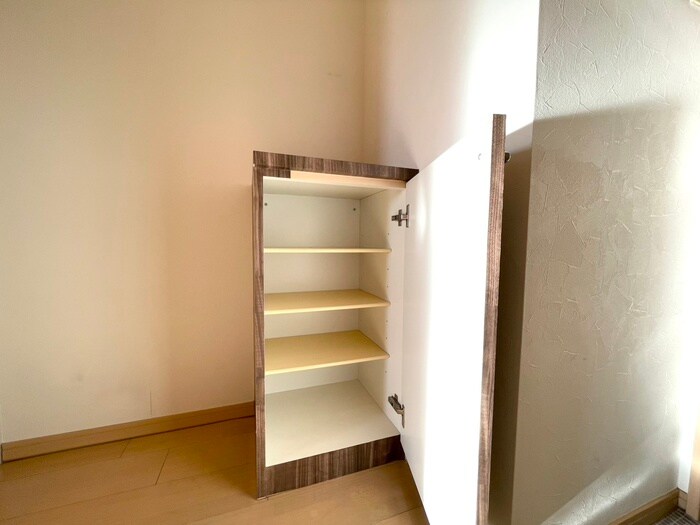 物件内観写真17　(靴箱)