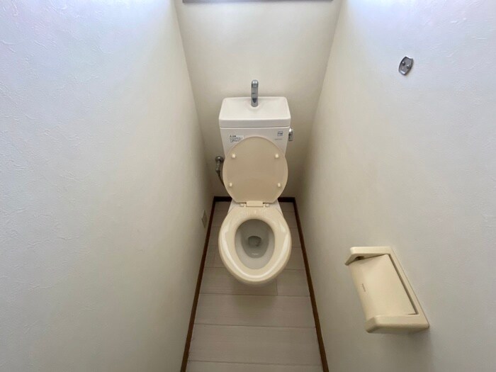 物件内観写真14　(トイレ)
