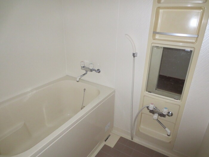 物件内観写真11　(バス／シャワールーム等)