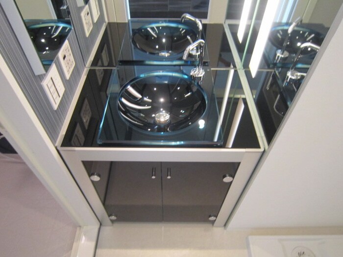 物件内観写真10　(洗面)