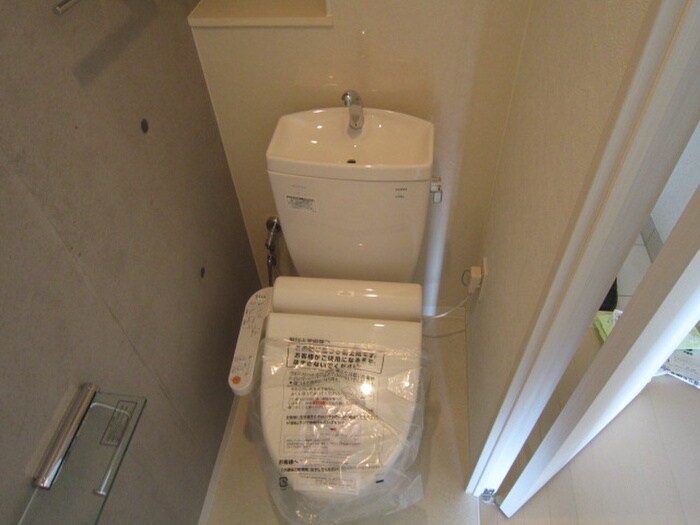 物件内観写真13　(トイレ)