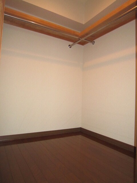 物件内観写真14　(収納)