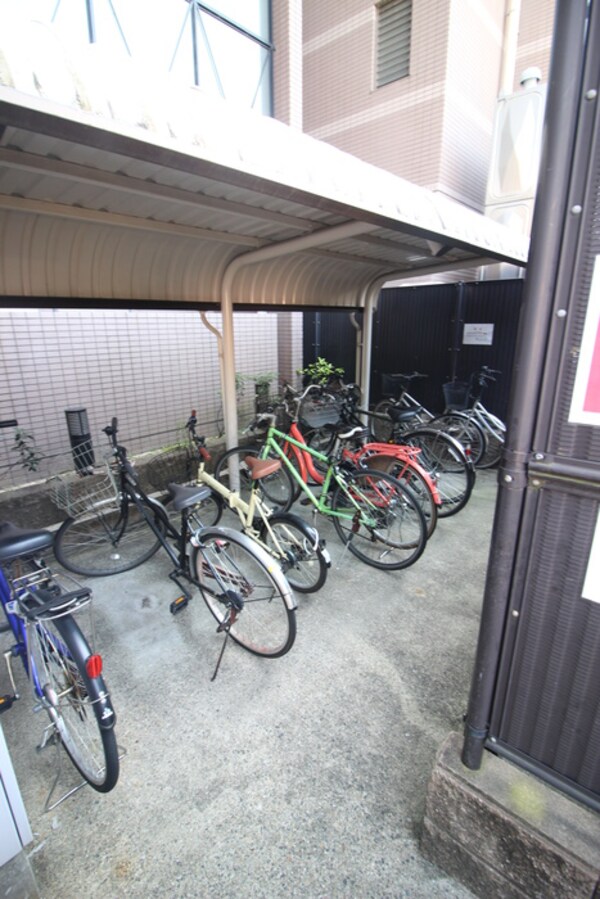 駐輪場