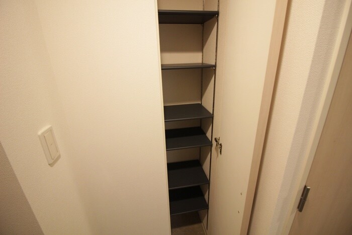 物件内観写真12　(靴箱)