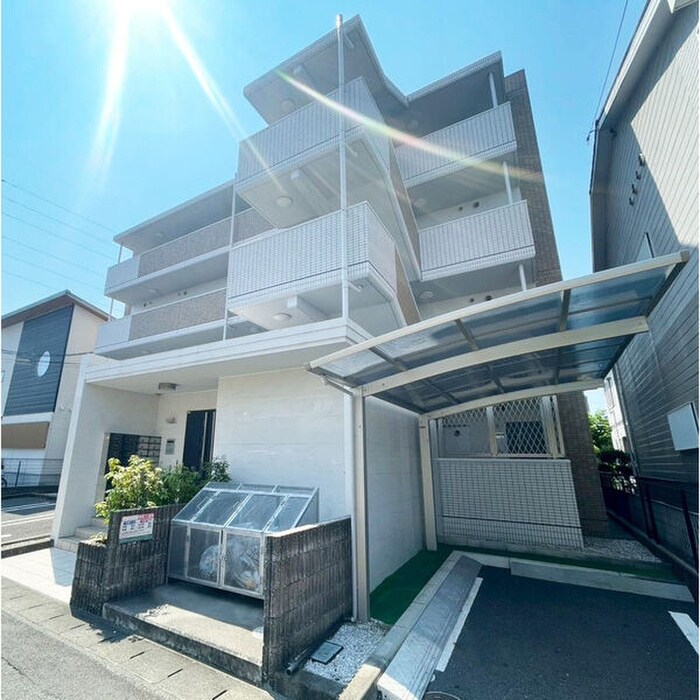 エクシヴコートの物件外観写真