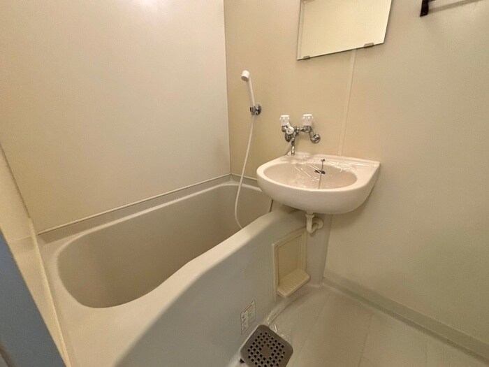 物件内観写真12　(バス／シャワールーム等)