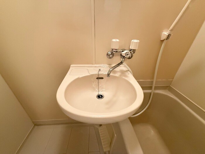 物件内観写真13　(洗面)