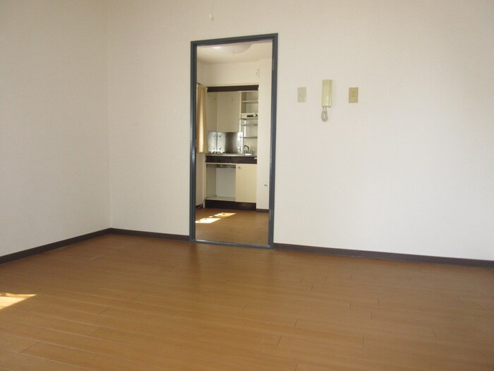 物件内観写真13　(居室)