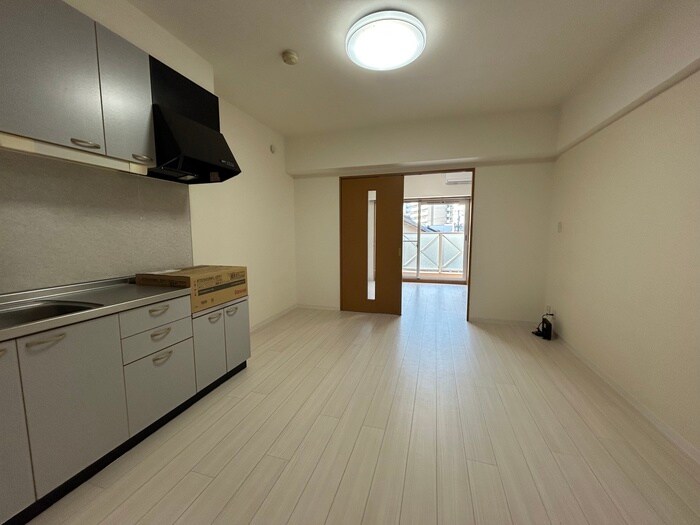 物件内観写真8　(居室)